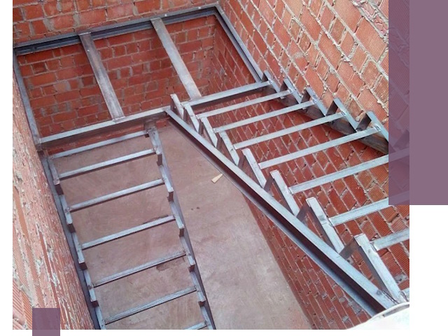 Монтаж металлических лестниц под ключ в Таганроге быстро и качественно