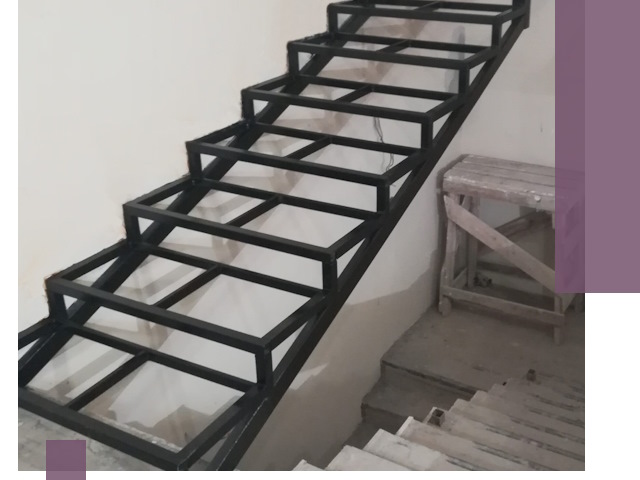 Демонтаж лестниц на металлокаркасе в Таганроге: быстрый вывоз и разбор