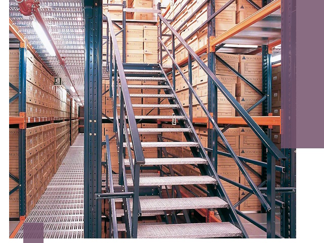 Лестницы складские прочные и безопасные под ключ в Таганроге