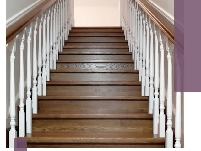 Лестницы из ясеня на заказ в Таганроге — изготовление и монтаж