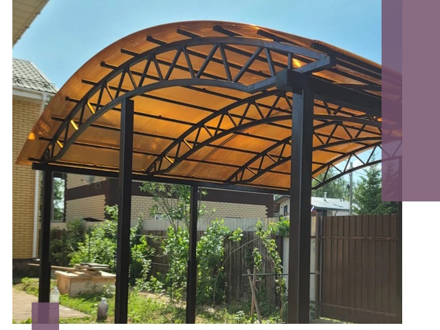 Изготовление навесов под ключ в Таганроге из качественных материалов