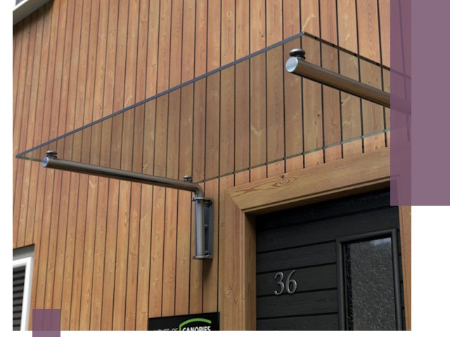 Стеклянные козырьки на входы и фасады в Таганроге