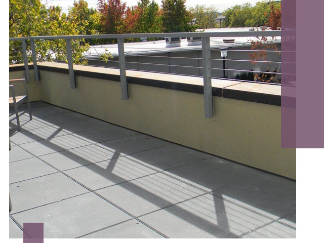 Металлические парапеты под ключ в Таганроге: монтаж и изготовление