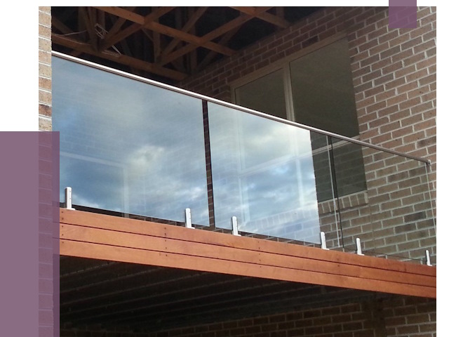 Стеклянные парапеты на крыше и террасе в Таганроге от 11454 руб. | ПРОЛЁТ-Тгн