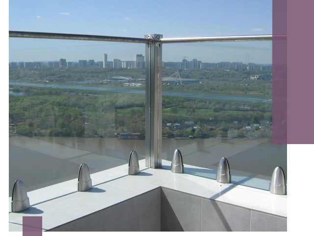 Стеклянные парапеты премиум класса в Таганроге для домов и бизнесов