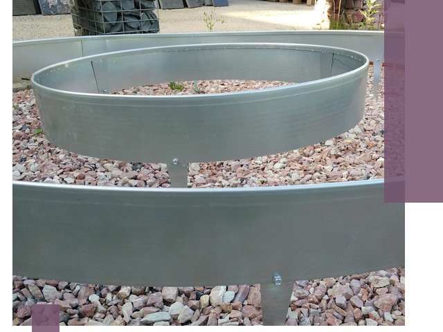 Нержавеющие бордюры под ключ в Таганроге — изготовление и монтаж