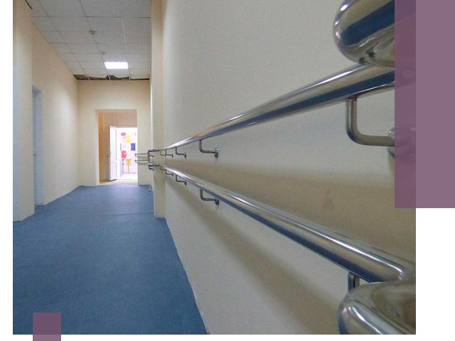 Поручни для инвалидов в Таганроге: изготовление и монтаж